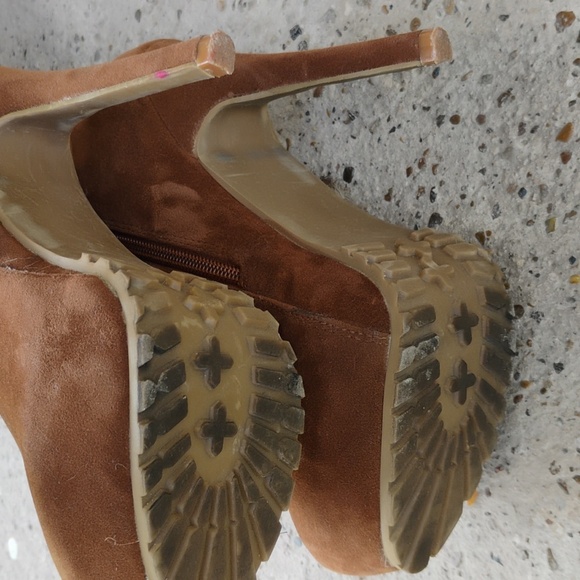 Noviana Faux Suede And Faux Fur Boots - Picture 5 of 5